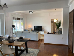 Galaxy Home Spacious & Renovated Apartment